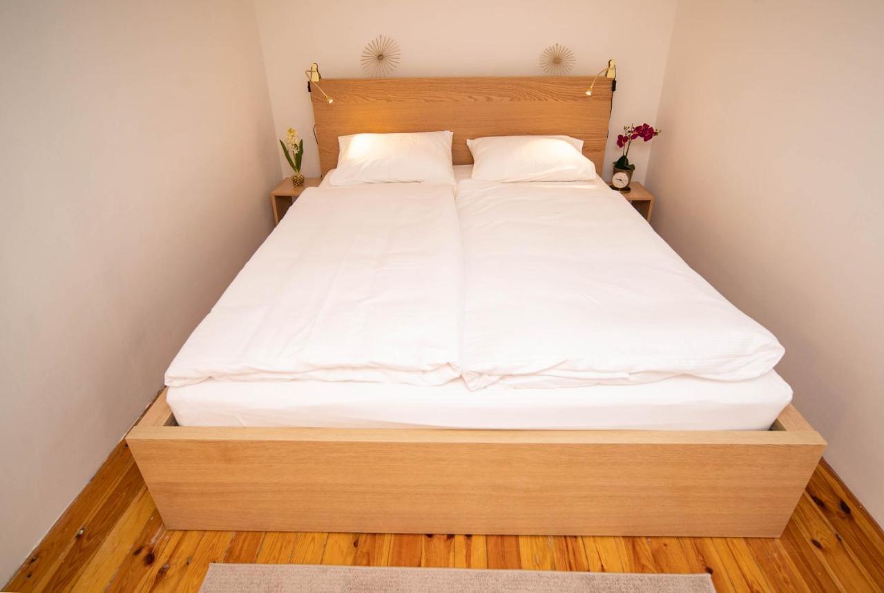 Free Parking! Linden Apartment, Ac, Smart Tv, Wifi Budapest Bagian luar foto