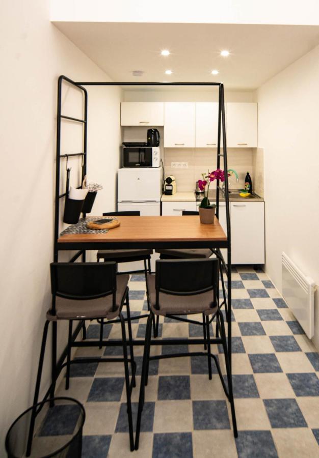 Free Parking! Linden Apartment, Ac, Smart Tv, Wifi Budapest Bagian luar foto