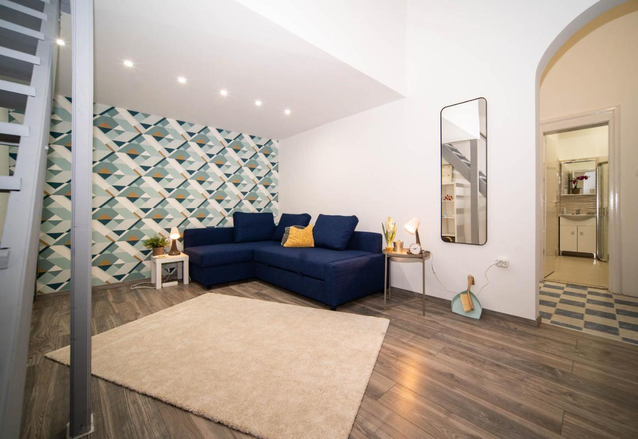 Free Parking! Linden Apartment, Ac, Smart Tv, Wifi Budapest Bagian luar foto